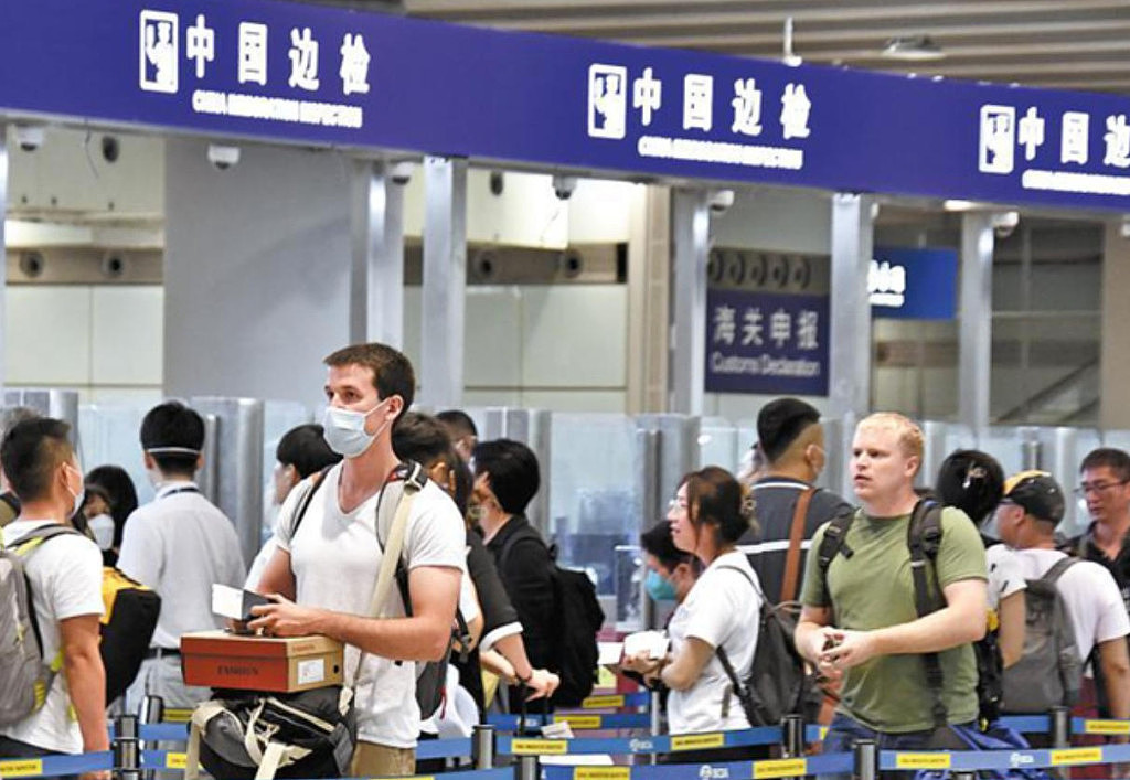 假冒悉大教授直播带货？中国“白猴子”行业内幕曝光，外籍人士靠脸轻松赚钱（组图） - 3