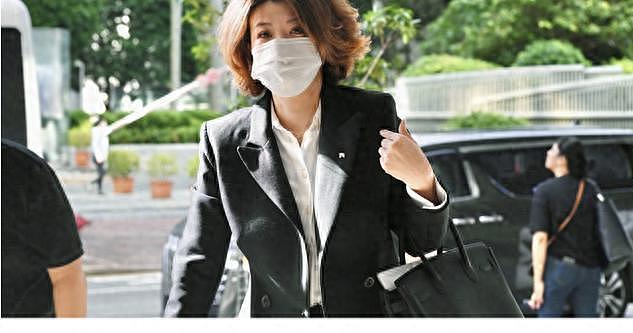 港姐自曝正在办离婚，已被丈夫赶出豪宅，靠借贷过活（组图） - 2