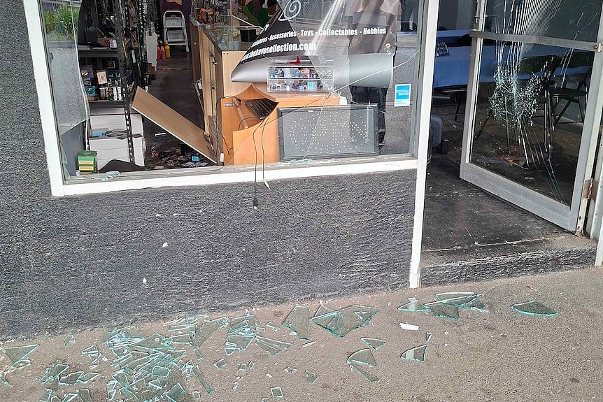 一张卡价值超$2200万?澳宝可梦卡牌店连遭洗劫,盗窃案4年激增455%(组图) - 3