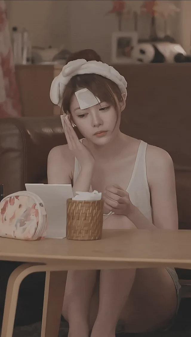 【美女】从学生妹到女王,155cm童颜萝莉脸女神逆袭(组图) - 1