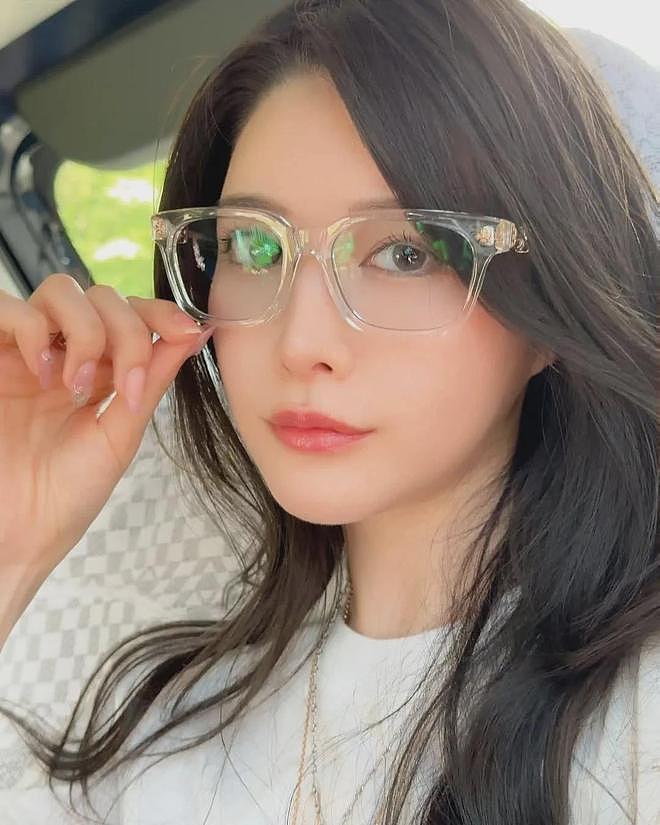 【美女】从学生妹到女王,155cm童颜萝莉脸女神逆袭(组图) - 2