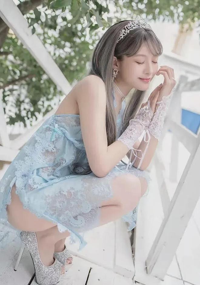 【美女】从学生妹到女王,155cm童颜萝莉脸女神逆袭(组图) - 12