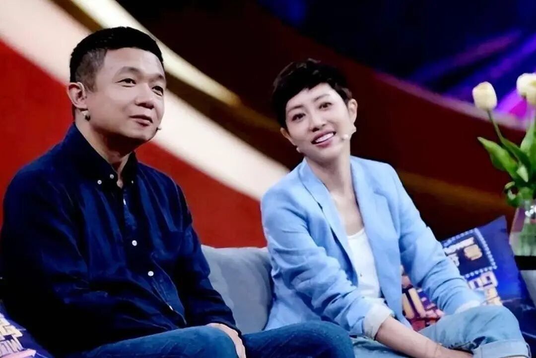 爷爷是表演艺术家,老公是北电院长,她不拼背景拼实力成人生赢家(组图) - 4