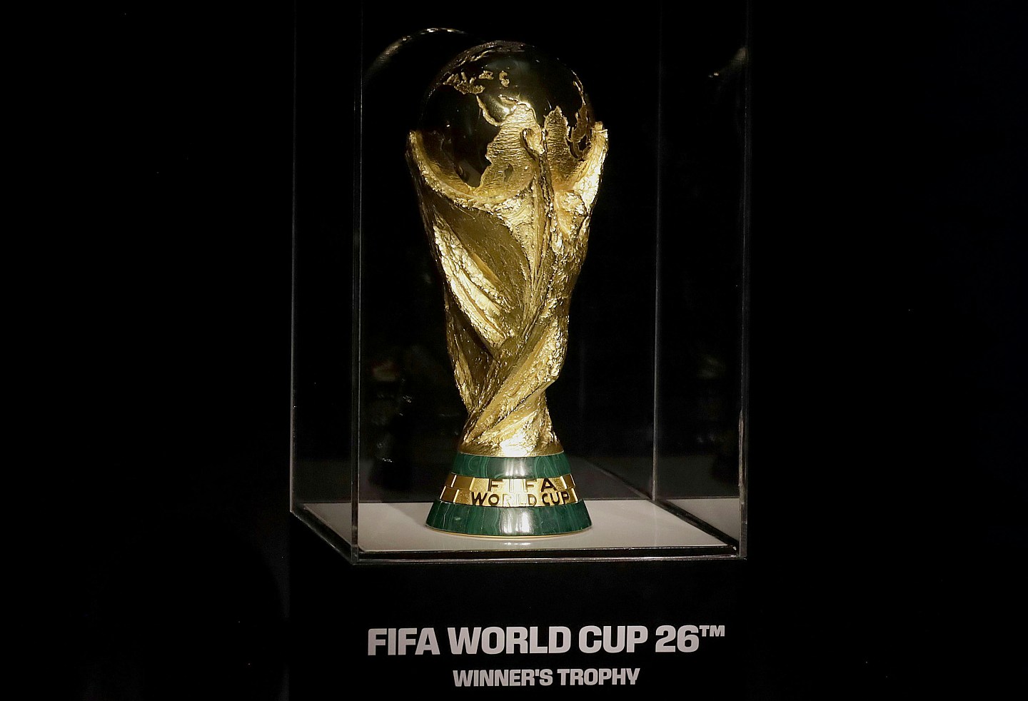 媒体爆料央视FIFA谈判硬碰!最后24小时是谁出手斡旋?(组图) - 2