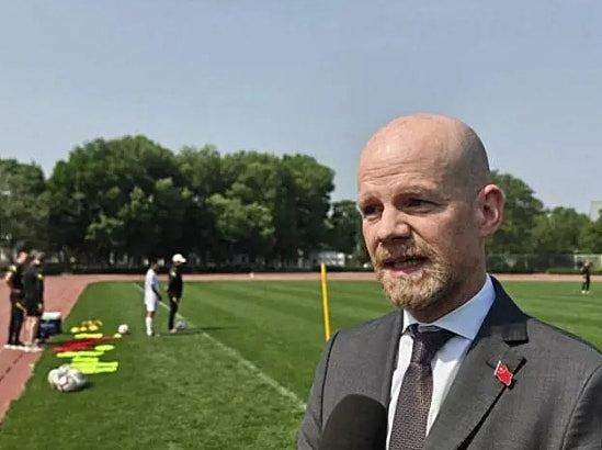 媒体爆料央视FIFA谈判硬碰!最后24小时是谁出手斡旋?(组图) - 4