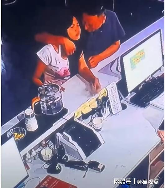 男子带少女开房谎称父女，行为反常遭拒后当场发飙，监控全程曝光（组图） - 2