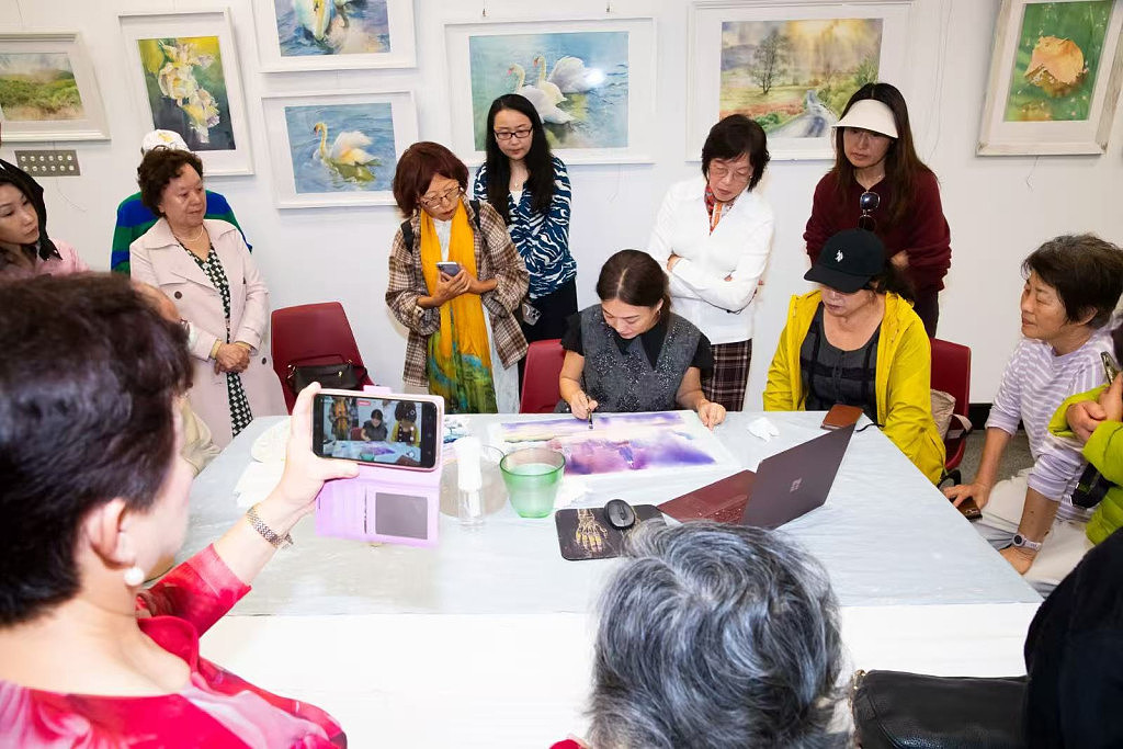 朱倩琳师生作品展正式开幕 下周一举办水彩公开示范课 - 2