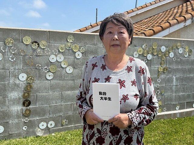 在美生活23年直言“不喜欢这里”,高晓松83岁母亲宣布回中国养老(图) - 1
