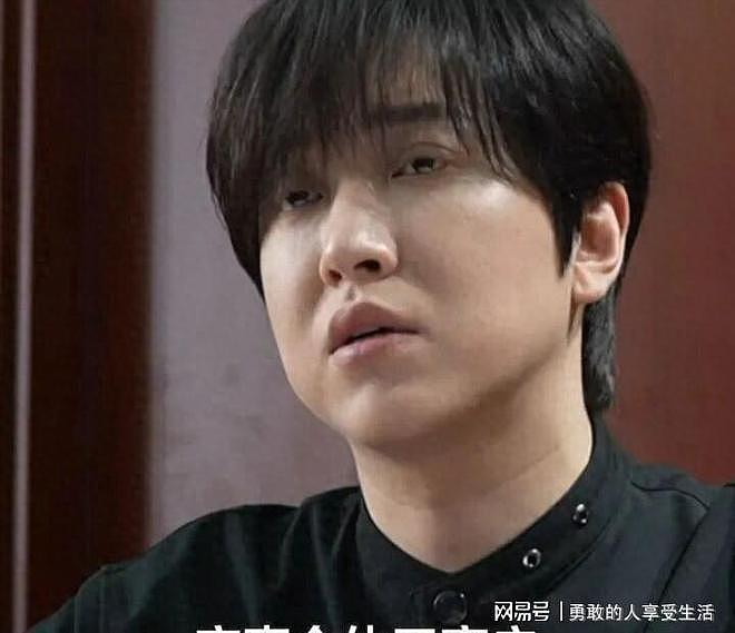 甩锅？白冰控诉被好兄弟做局！对方硬刚爆猛料，网友：这面相挺狠（组图） - 1