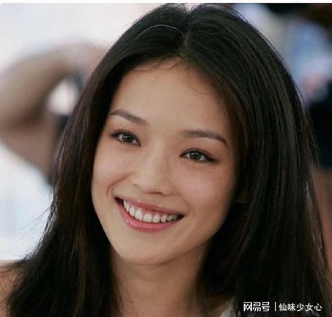 面相全变了!都参加戛纳电影节开场,巩俐对比舒淇,差距一目了然(组图) - 6