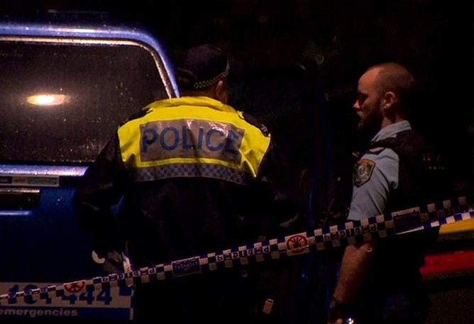 悉尼民宅一女两童惨死，男子被控3项谋杀！警方：现场极度暴力（组图） - 1