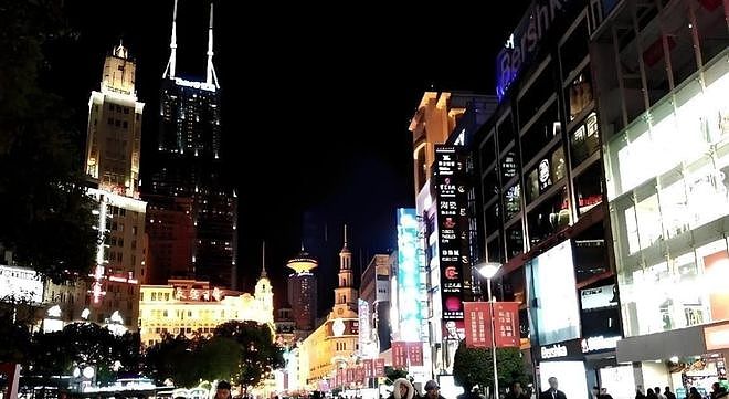 特朗普访华变旅游代言人？中游客悄悄远离美国，美游客疯狂入中国（组图） - 2