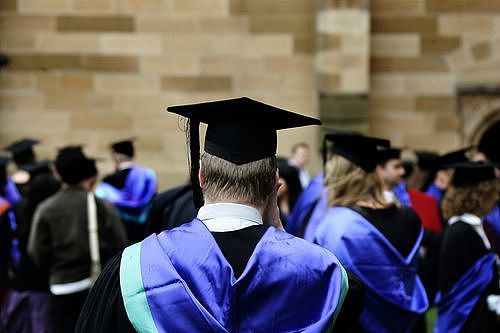 毕业三年后年薪破$10万!澳洲最新调查出炉:这些大学专业最有“钱途” - 3