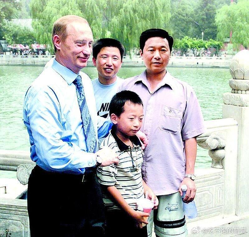 26年前被抱过...中国男孩将再见普京,今是国企工程师 - 1