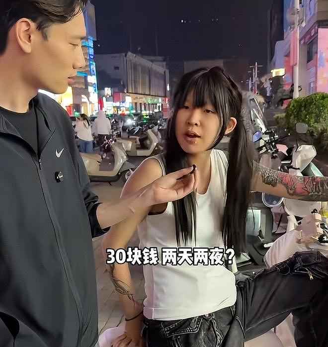 网红们参加生存挑战，不是刮彩票输光经费，就是把钱全买成槟榔 - 3
