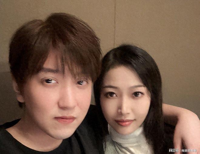 合伙人曝白冰婚内出轨!炸裂聊天记录被泄,女方拿亲密录音威胁 - 1