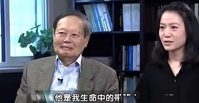 翁帆现状:丈夫去世7个月,与老友相聚红光满面,继子继女都不在(组图) - 1
