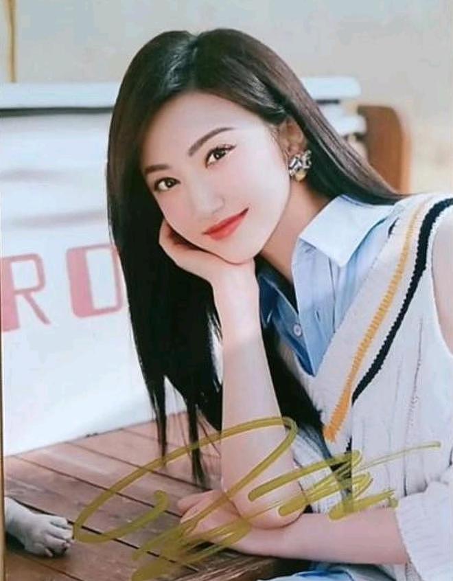 疑似景甜代孕协议曝光，知情人晒出英文合同，签名与景甜高度相似 - 3