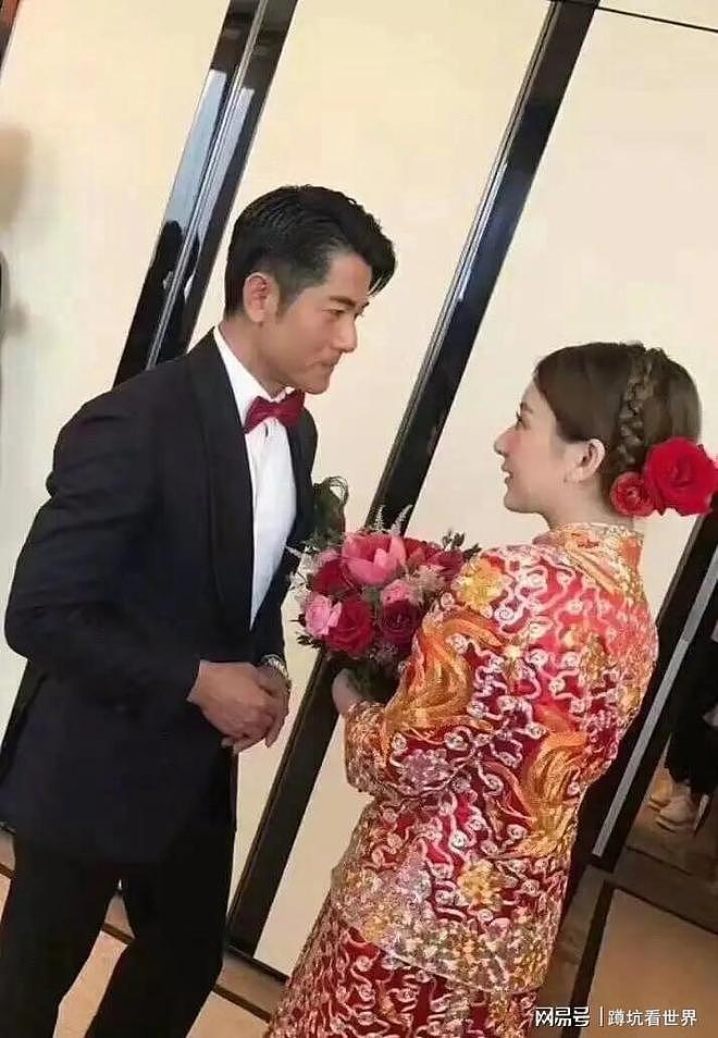 方媛的困局|在家,没钱;出来工作,露馅(组图) - 17