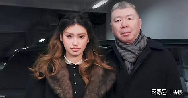 徐帆回应离婚9个月后，冯小刚再陷争议，养女徐朵成导火索 - 20