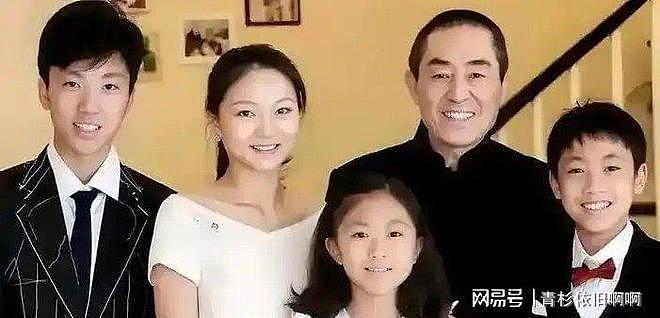 张艺谋4月身体出状况,陈婷摘掉妻子认证(组图) - 9