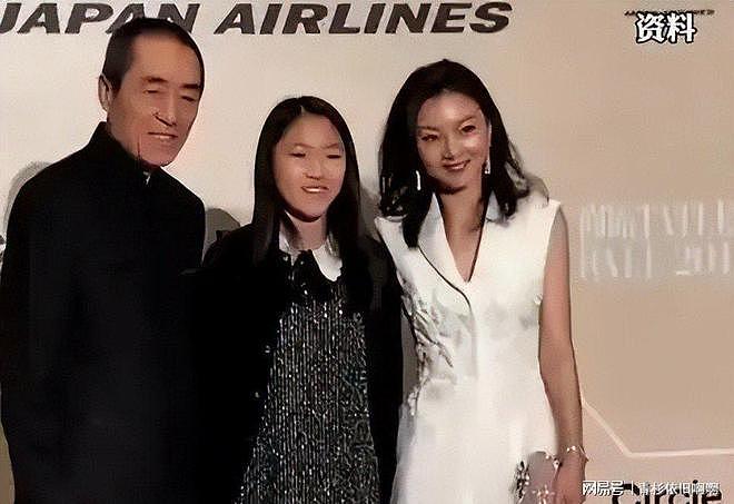 张艺谋4月身体出状况,陈婷摘掉妻子认证(组图) - 19