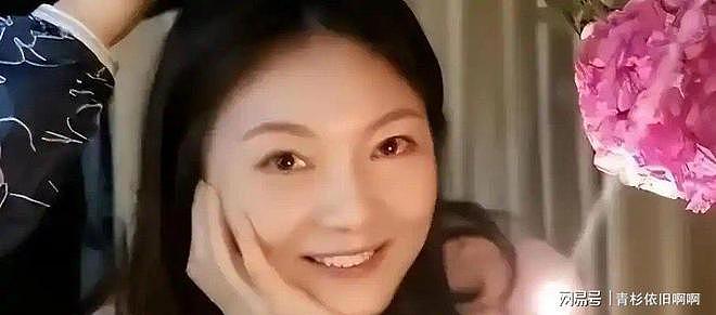张艺谋4月身体出状况,陈婷摘掉妻子认证(组图) - 44