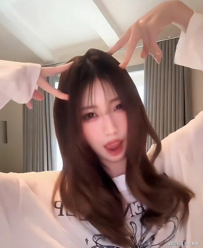 徐帆回应离婚仅九个月，冯小刚再惹争议，这次的“导火索”是养女（组图） - 10