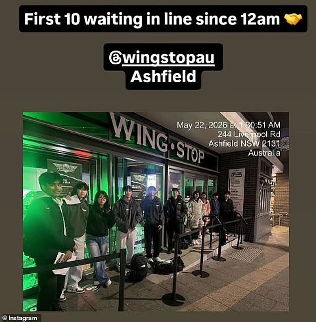 全年免单!Ashfield新店开业,食客雨夜搭篷苦等11小时(组图) - 1
