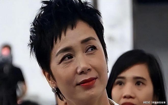 互相出轨各玩各的!结婚32年后,蒋雯丽夫妇隐居美国活成了这样(组图) - 24