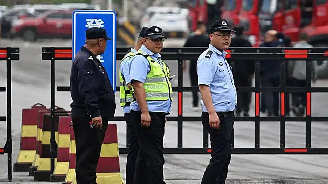 中国15年来最严重煤矿事故后，民众怒火升温（组图） - 2