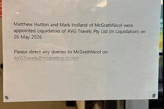 澳旅行社正式宣告破产清算!数百客户出发前被取消订单,上门讨说法吃闭门羹(组图) - 2