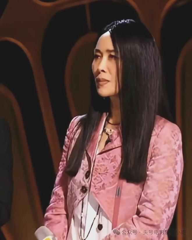 那英意外成罪人，64岁庾澄庆遭《歌手》一轮游！网友怒批虐待老人 - 25