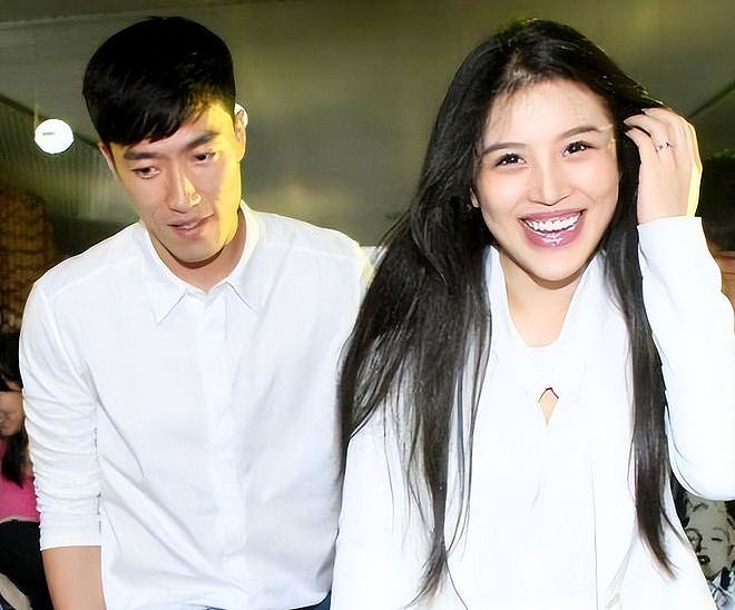 43岁刘翔近况曝光！手握10亿资产环游世界，和吴莎再婚十年未生子 - 24