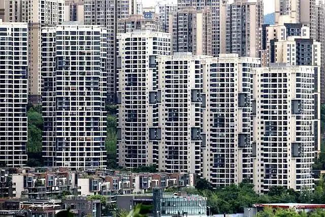 一夜之间,卖房人集体躺平,买房人却疯狂进场!市场发生了什么? - 2