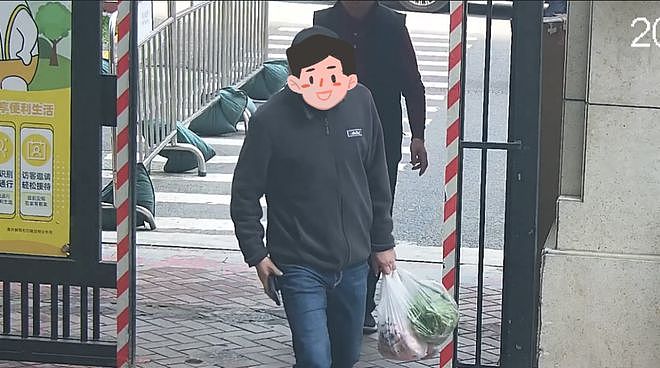 男子早餐买4个包子付款21365元，老板守店20天等失主（组图） - 2