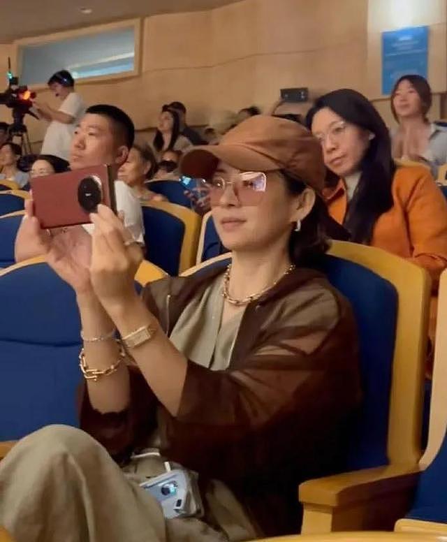 章子怡汪峰离婚后首同框,10岁女儿交响乐惊艳全场(组图) - 20