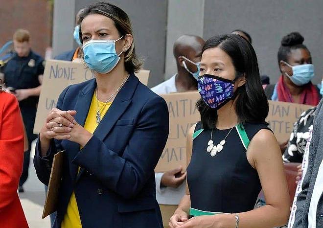 美国开始“赶人”?境内百万中国人,回国后可能十年进不来 - 13