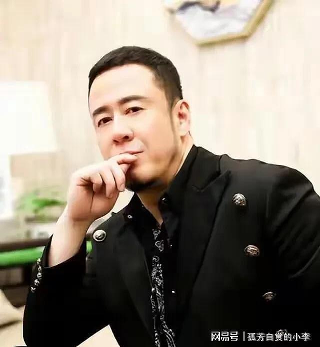 善恶到头终有报,53岁杨坤为傲慢付出代价 - 4