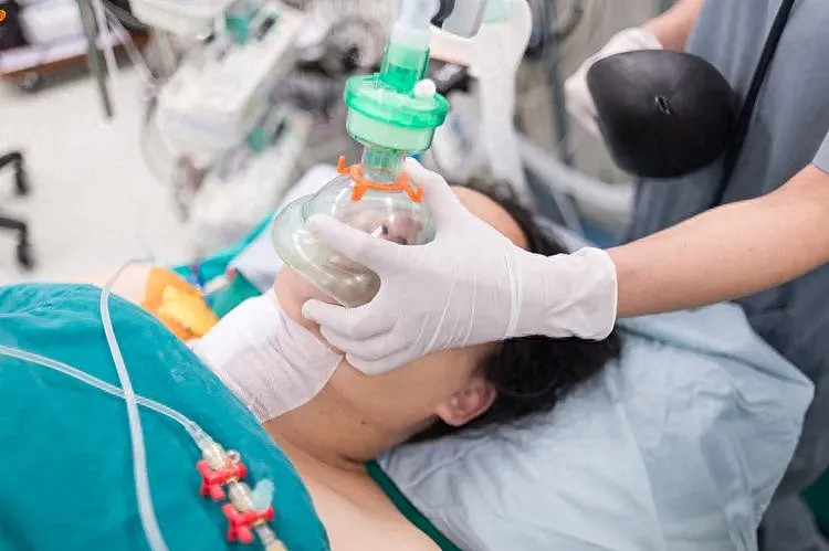 全身麻醉相当于死过一次？麻醉之后，身体会有副作用？告诉你真相 - 1