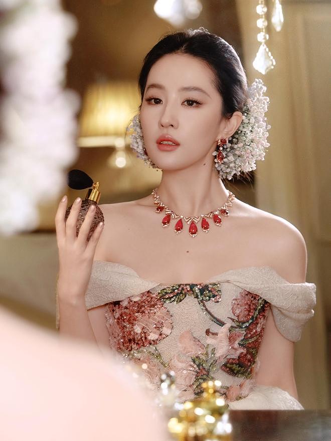 网传刘亦菲复出！900天空窗期后，或将主演《咸雪》 - 23