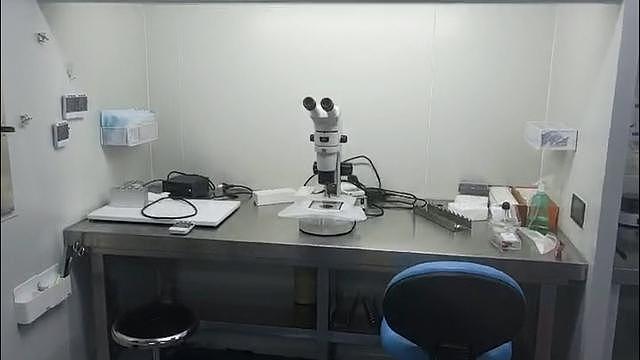 地下助孕实验室藏身杭州别墅区，记者暗访遭工作人员暴力拖拽致骨折 - 1