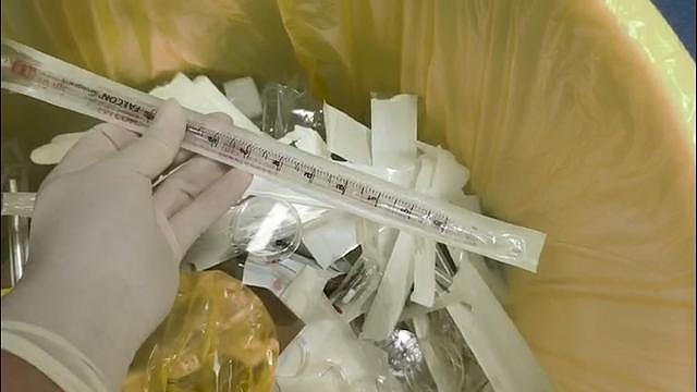 地下助孕实验室藏身杭州别墅区，记者暗访遭工作人员暴力拖拽致骨折 - 8