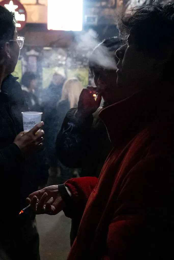 纽约时报：习近平戒烟了，中国为何戒不掉？（组图） - 5