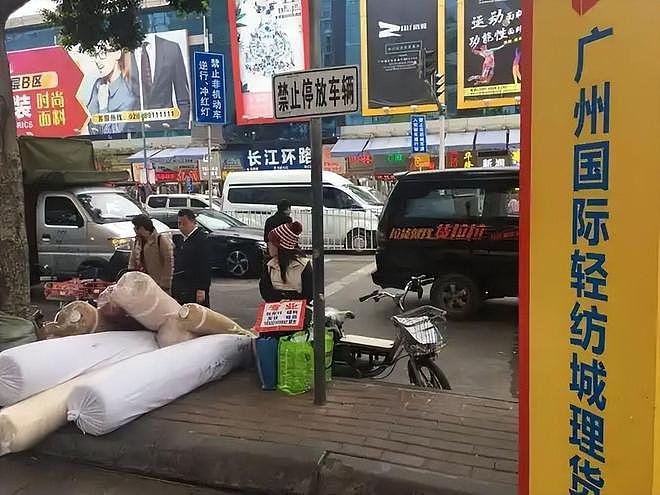 广州轻纺城大火烧了18小时！48万仓库变火海，万幸这行字让人泪目（组图） - 14