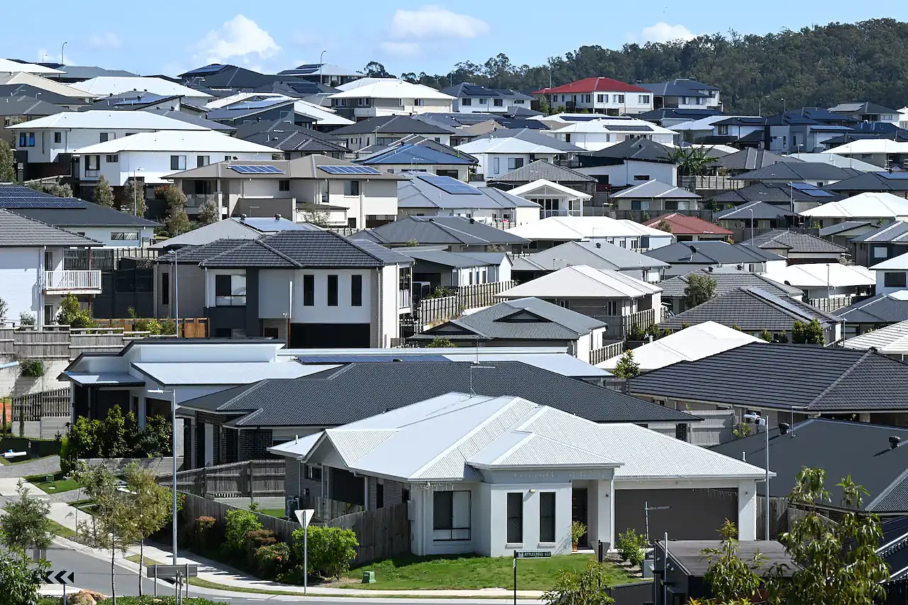 澳洲房市快速降温!有卖家为吸引买家,竟附赠跑车、香奈儿包包 - 2