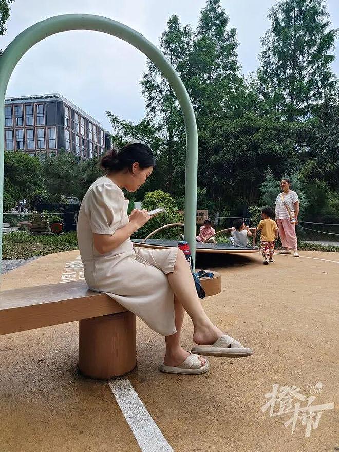 杭州公园引入“黑科技”：一天抓7000多只蚊子！“河边坐一个半小时没被咬”“我都想买一个放家里”（组图） - 11