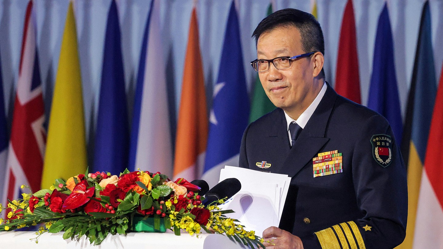 国防部长董军缺席香格里拉对话,中国代表团层级降低(组图) - 3