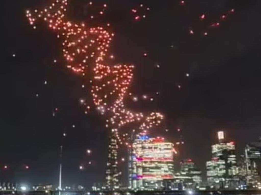 瞬间坠海89架！Vivid Sydney无人机秀发生事故，剩余表演全部取消（视频/组图） - 3