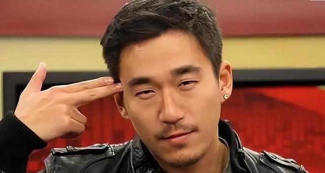 被张国立儿子暴打，后嫁给大17岁富豪，如今多年过去童瑶怎么样了 - 8